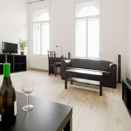 Apartment Andrassy Budapeşte Dış mekan fotoğraf